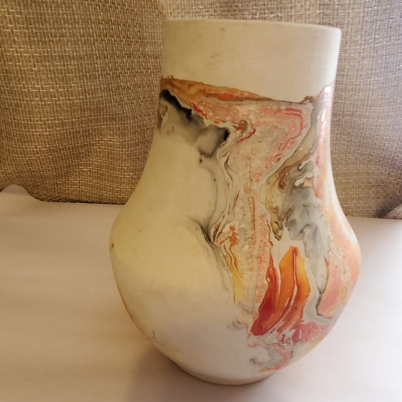 Nemadji potttey  7in. Vintage.  Swirls. Aztec native thene. - Picture 2 of 5